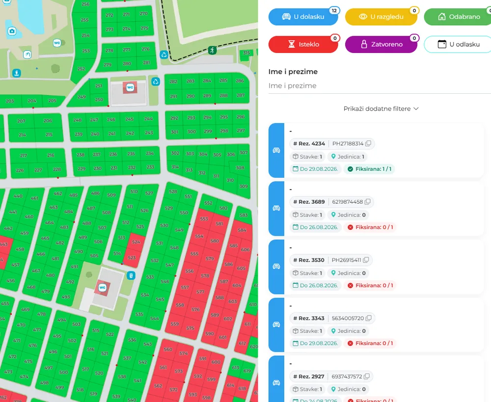 Recepcijsko sučelje: karta sa statusom parcela uz popis rezervacija i filtre.